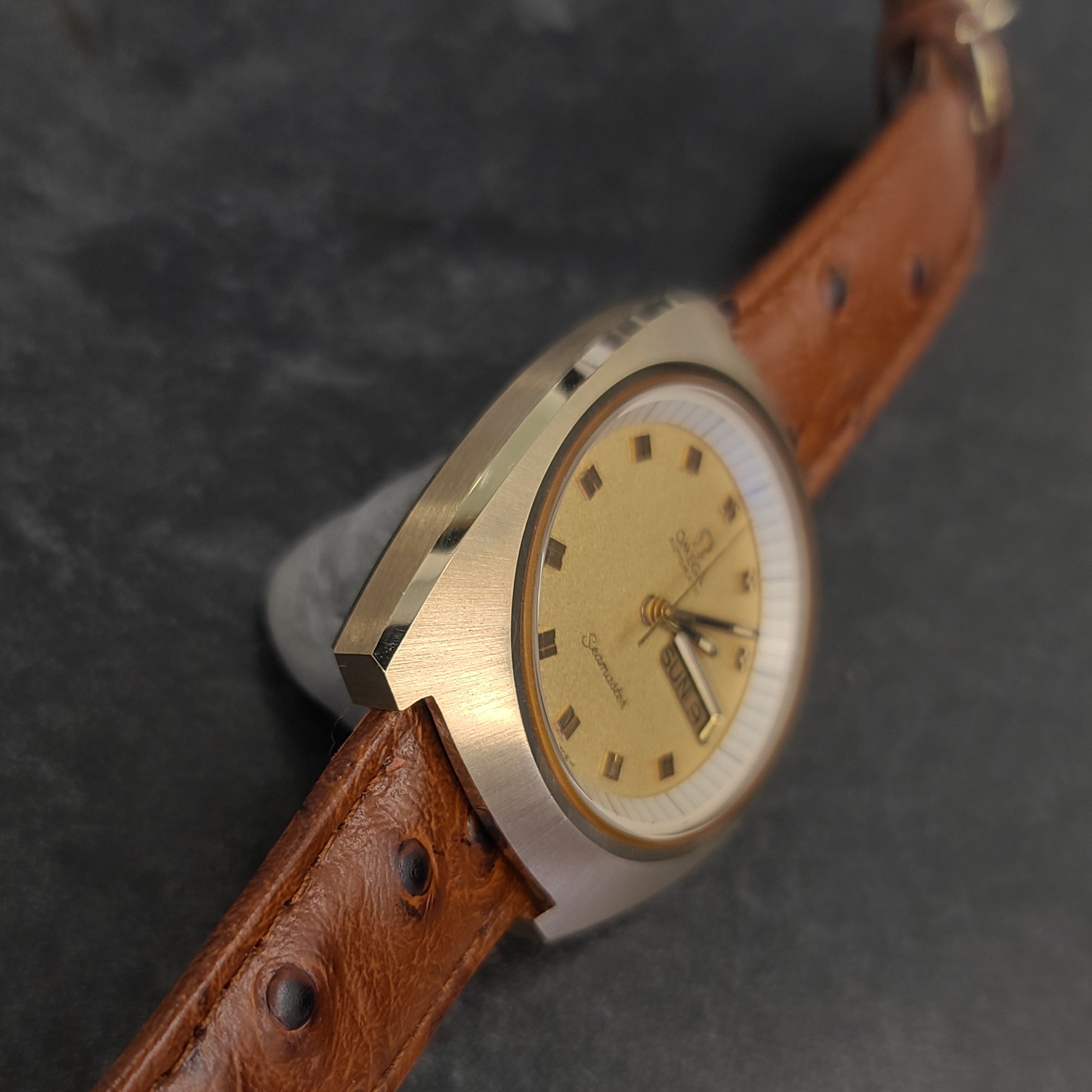 Vintage Omega Seamaster ref 166.089 Gold Plated Case Cal 750