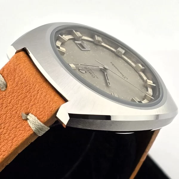 Omega Constellation C-Line Ref.166.087 Vintage Restored Automatic Mens Watch - Image 6